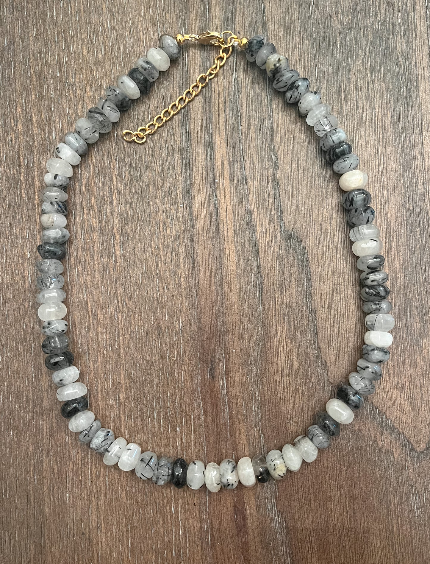 Vivi necklace