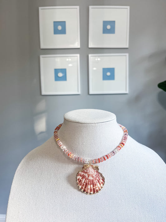 Clear shell necklace
