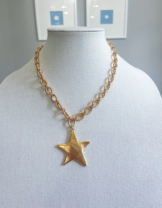 Chunky star necklace